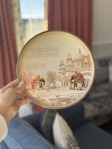 Elephant print round tray - elephant,