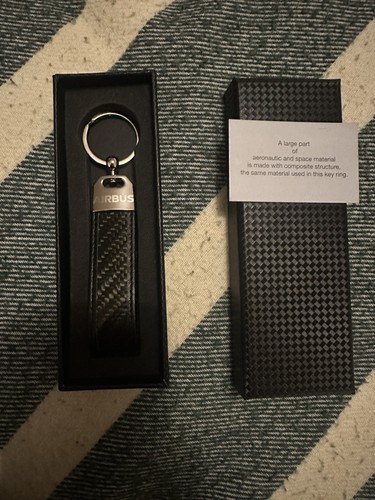 Executive carbon fibre keyring - executive,