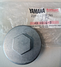 NOS Yamaha XVS125,XVS250,TTR125,YP125,XC125,T50,T80 Tappet cover,22F-11186-00