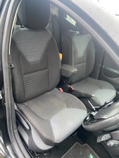 2014-2017 RENAULT CLIO DYNAMIQUE MK4 IV DRIVERS FRONT SEAT WITH ARM REST