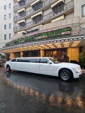 Chrysler 300c 120 Stretch 8 Seat Limousine (Baby Bentley Limo)