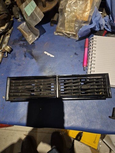 Tr7 triumph air vent - air, good