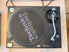 Technics SL-1210Mk5 Turntable - Black - pair