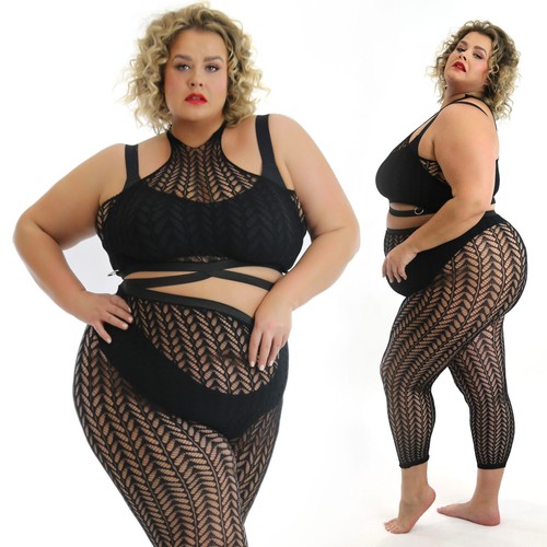 Large hole plus size - large, uk