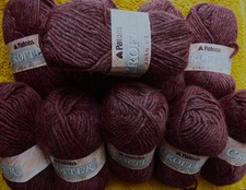 500 gm Patons  Crofter Aran
