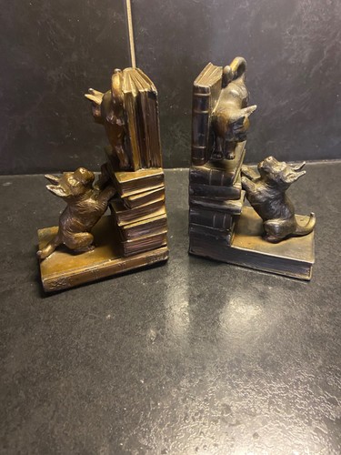 Heavy metal dog and cat - metal,