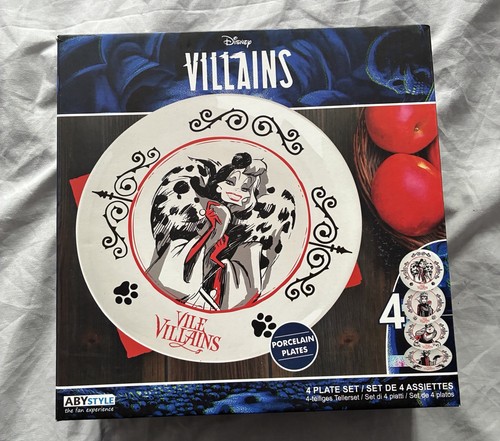 Disney villains plate set - plate,