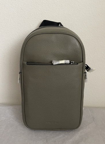 Nwt coach ca348 metropolitan - nwt,