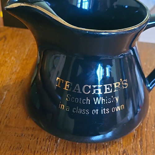 Teacher scotch whisky - teacher's,