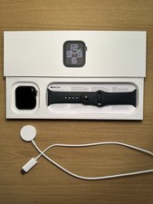 Apple Watch SE (Gen 2) GPS+Cellular 40mm Midnight Aluminium Case with Band S/M