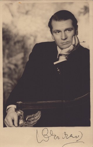 Laurence olivier photograph - laurence,