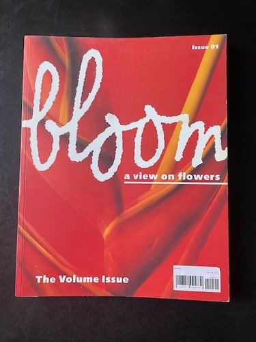 Bloom view on flowers - on,