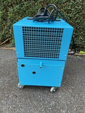 **BARGAIN** BROUGHTON CR40 COMMERCIAL  38 LTR PER  DAY DEHUMIDIFIER --- BLUE.