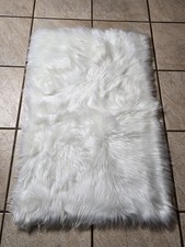 Silhouette Home Accent Area