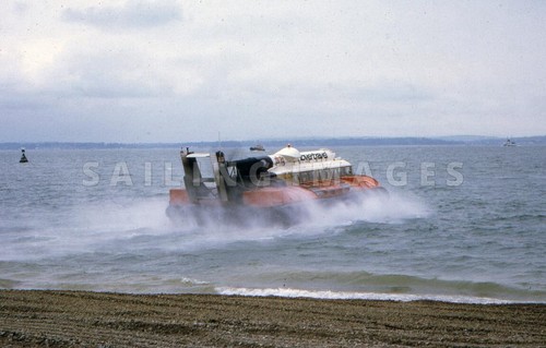 6x4 print hovertravel - print,