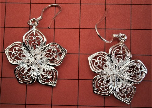 D964 silver tone filigree - d964*),
