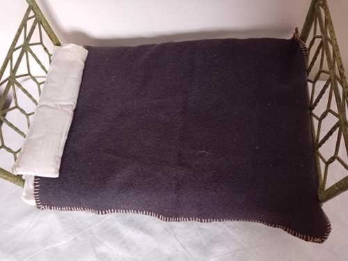 Antique metal doll bed - antique:,