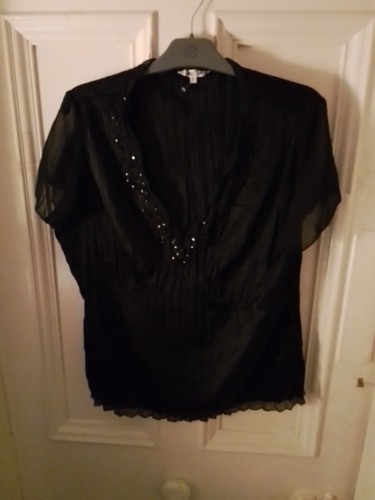 Ladies tops size - m,