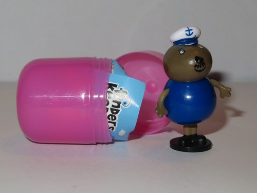 Captain daddy dog from peppa - captain,
