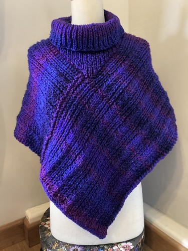 Hand knitted women chunky - hand,