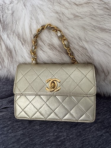 Chanel vintage metallic gold - metallic,