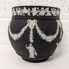 ANTIQUE 19TH C WEDGWOOD BLACK JASPERWARE JARDINIERE PLANT POT PLANTER
