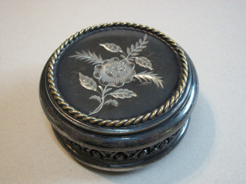 Antique victorian aurora - antique,