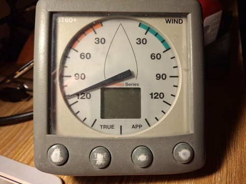 St60 raymarine wind - st60+,