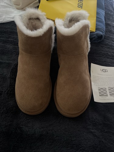 Ladies genuine uggs 6 - ladies,