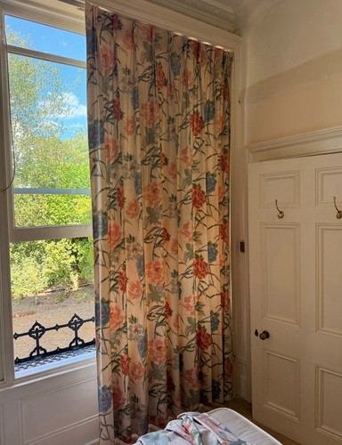 Bedroom curtains pleated - x,