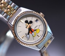 Vtg LORUS Seiko Mickey Mouse