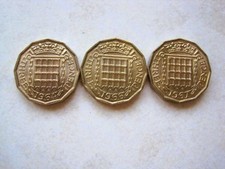 Queen Elizebeth II:  Coins: Genuine Three pence 1964 1966 1967