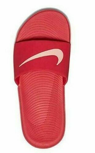 Nwt nike youth girls kawa - nwt,