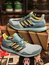 Size 7.5  Adidas Ultraboost