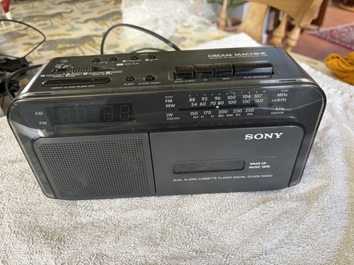 Vintage sony cassette - 80’s,