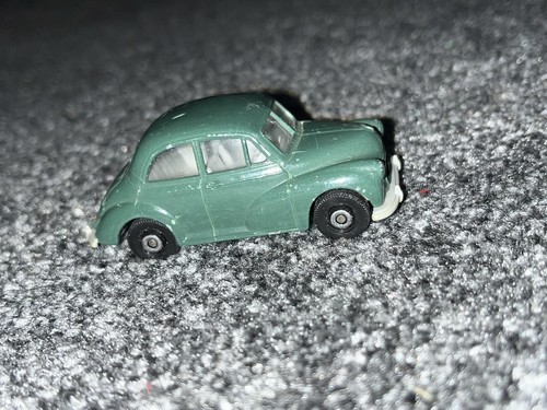 Corgi car morris - car, split