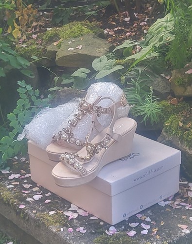 Beautiful encrusted with faux
