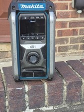 Makita MR007GZ 18V DAB/DAB+ Job Site Radio w/ Bluetooth (MR007GZ)