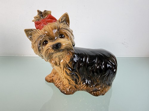 Goebel figurine 035 dog - goebel,