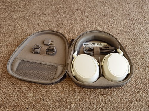 Sennheiser momentum wireless - 4,