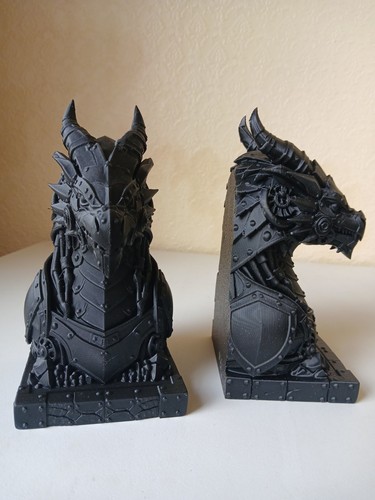 Dragon head bookends - head,