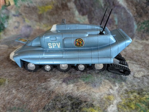 Spectrum pursuit vehicle - spectrum, 104