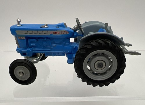 Corgi toys ford 5000 super - toys,