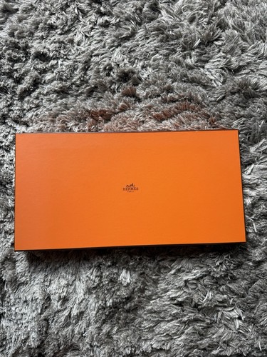 Empty hermès wool scarf - wool, box