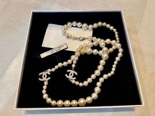 Chanel long pearl necklace - long,