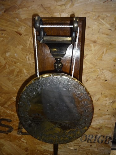 Large brass dinner gong - large,
