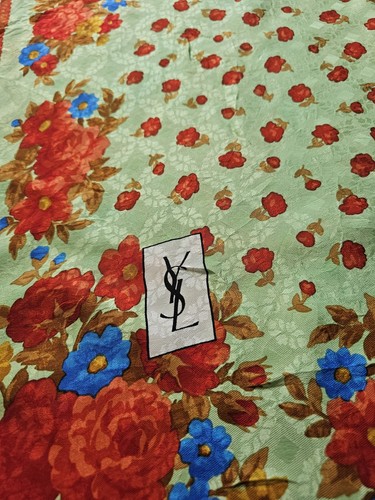 Vtg ysl yves saint laurent - yves,