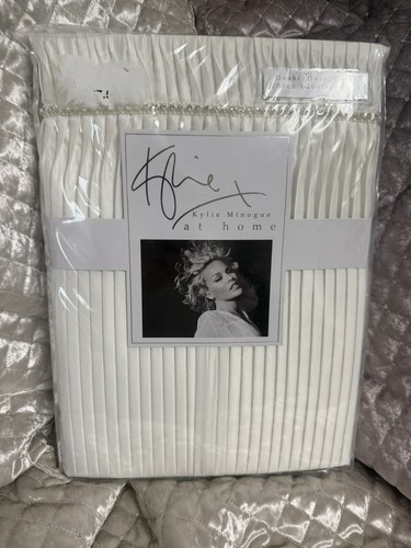Kylie minogue eleanora - minogue, oyster