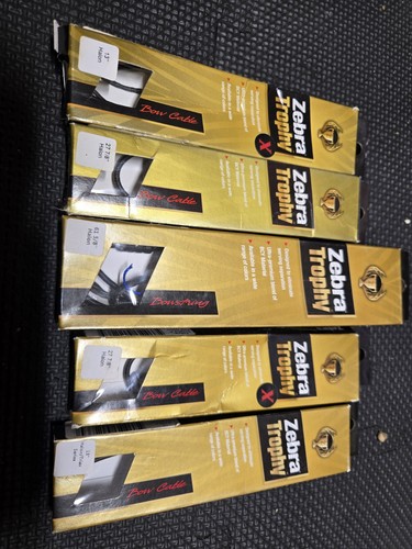 Halon zebra trophy string - trophy, 5