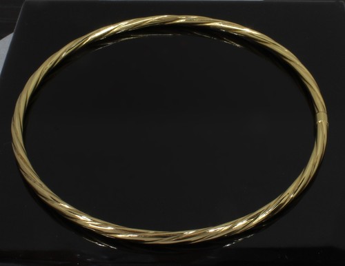 Carat yellow gold - 9,